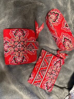 Vera Bradley Red Quilted Floral Cosmetic Trio